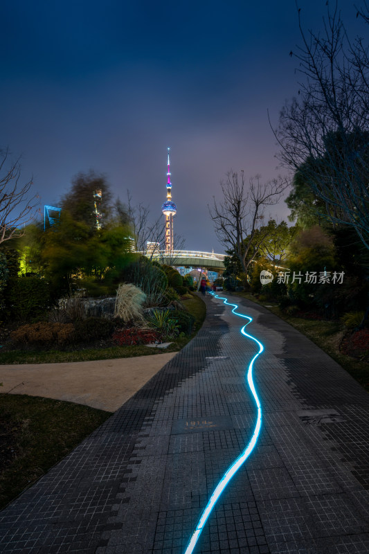 上海小巨蛋夜景