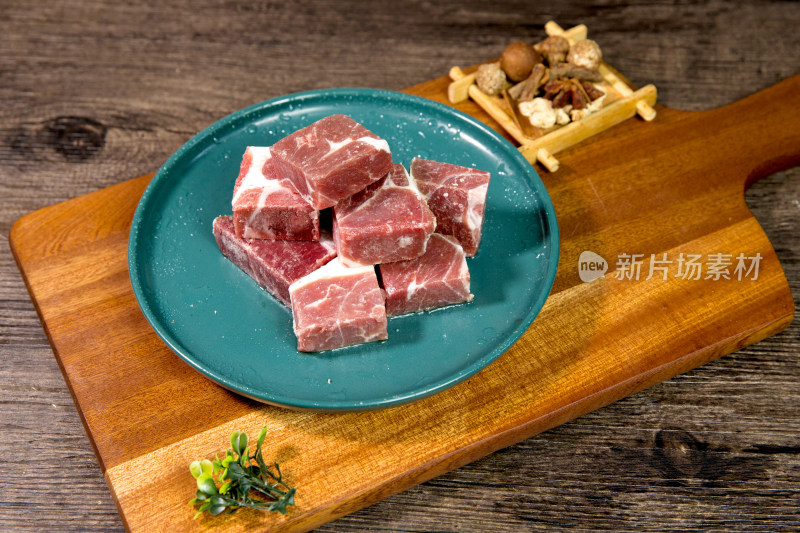 宁夏滩羊肉切块 后腿肉切块 羊腿块清炖羊肉