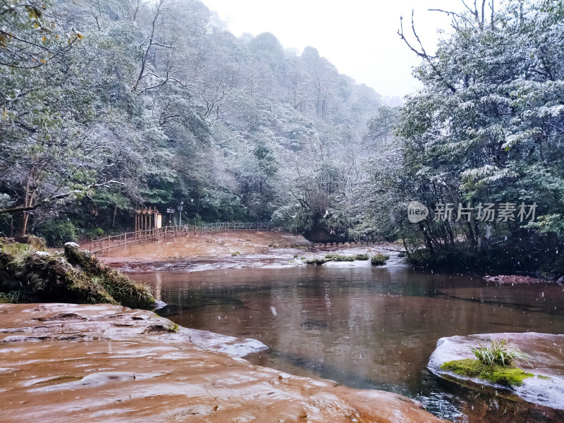 冬日，成都邛崃天台山雪景