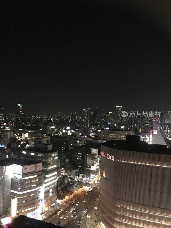 城市夜景俯瞰高楼大厦灯火通明