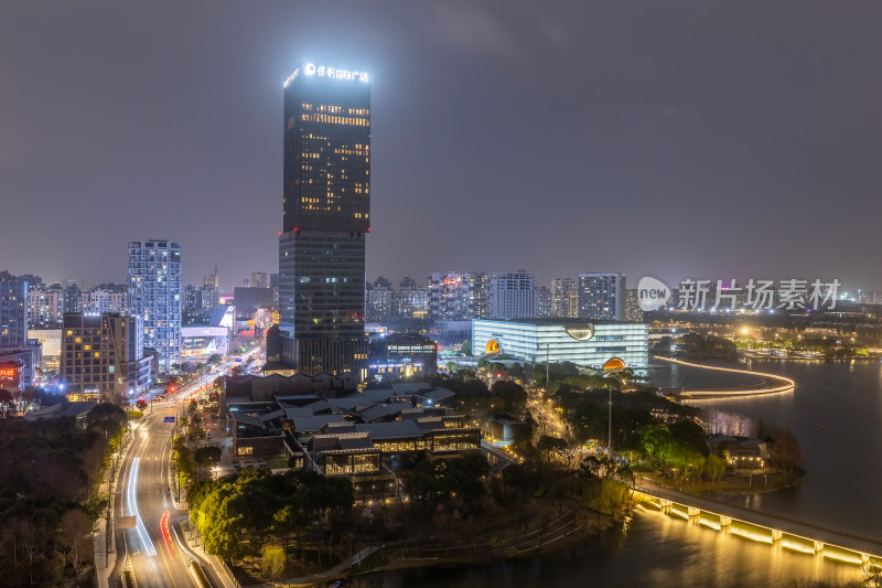 上海嘉定区嘉定新城商务建筑夜景