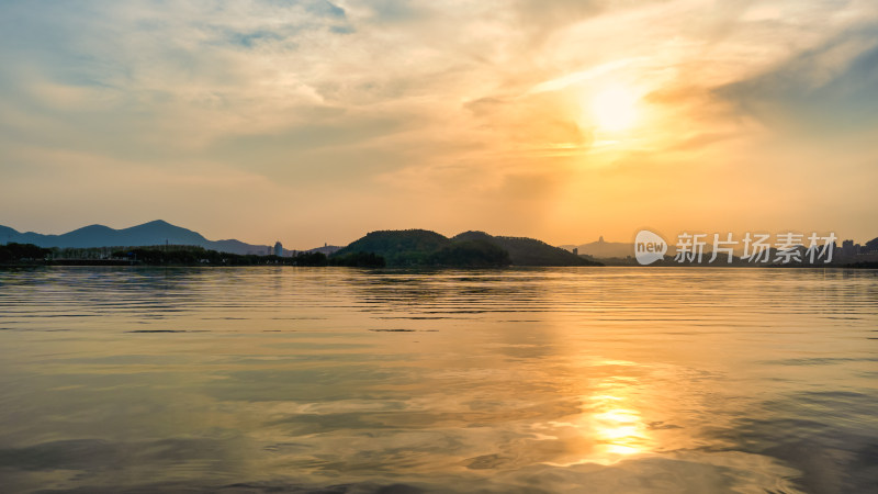 湖北黄石磁湖日落景色