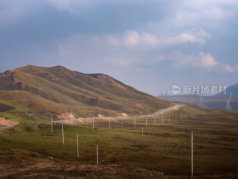 高山下的山谷