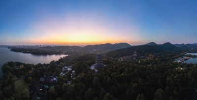 杭州西湖雷峰塔景区