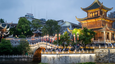 五一劳动节假期贵阳地标景点甲秀楼游玩