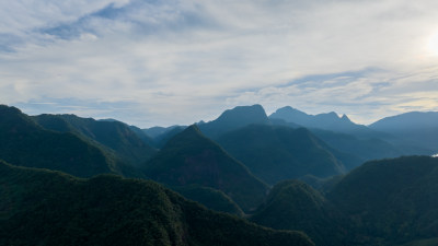 航拍福建武夷山山脉与森林