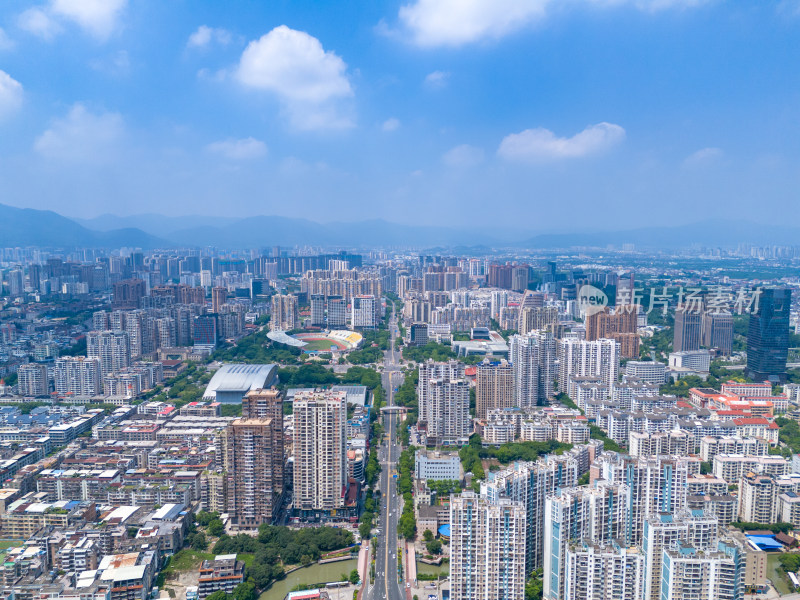 福建莆田城市大景交通航拍图