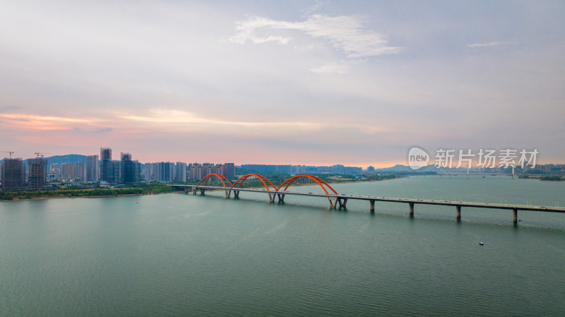 湖南长沙湘江的福元路大桥