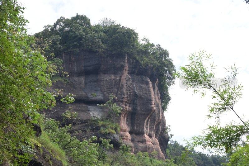 广东韶关：丹霞山阳元石景区