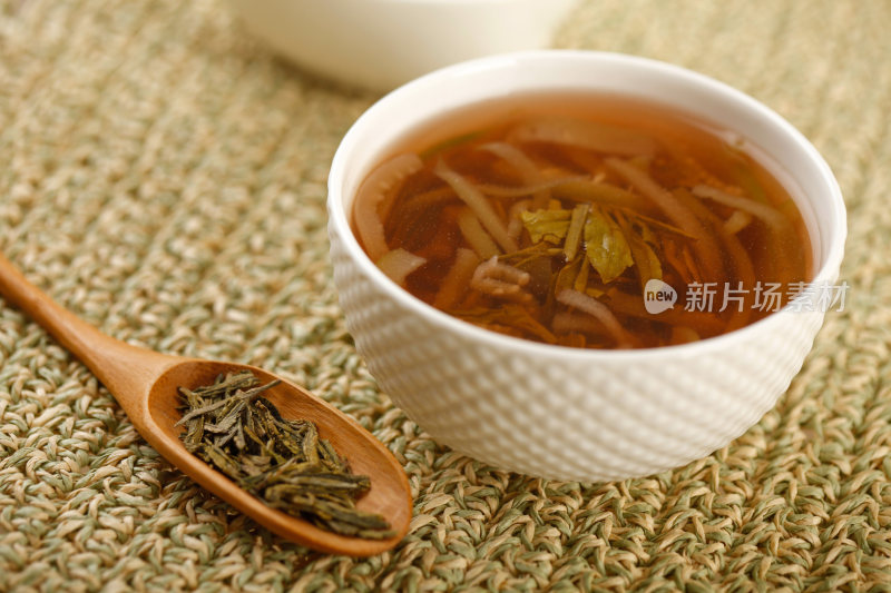 丝瓜绿茶汤