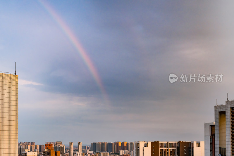 雨后双彩虹