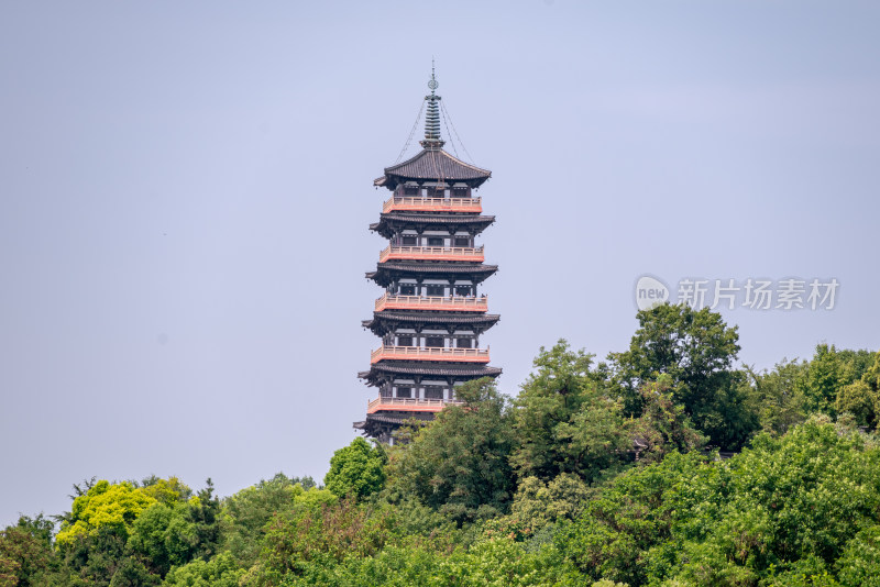 晴朗的午后，眺望扬州大明寺栖灵塔风景