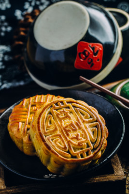 中式传统手工月饼