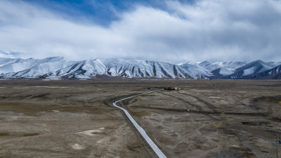 新疆帕米尔高原雪山航拍