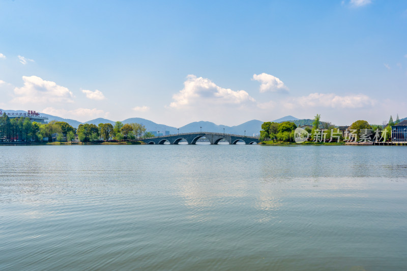 湖北黄石磁湖情人路风景