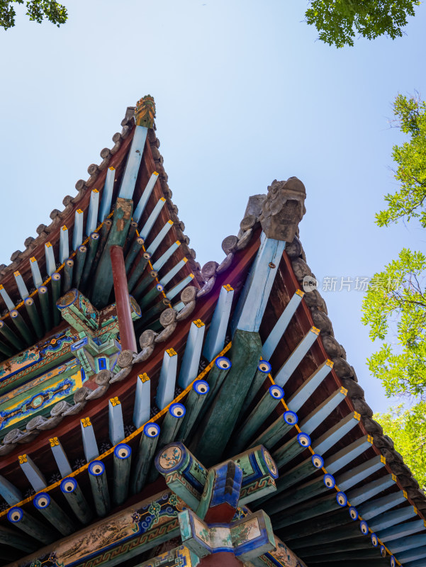 山西太原晋祠古建筑的飞檐翘角