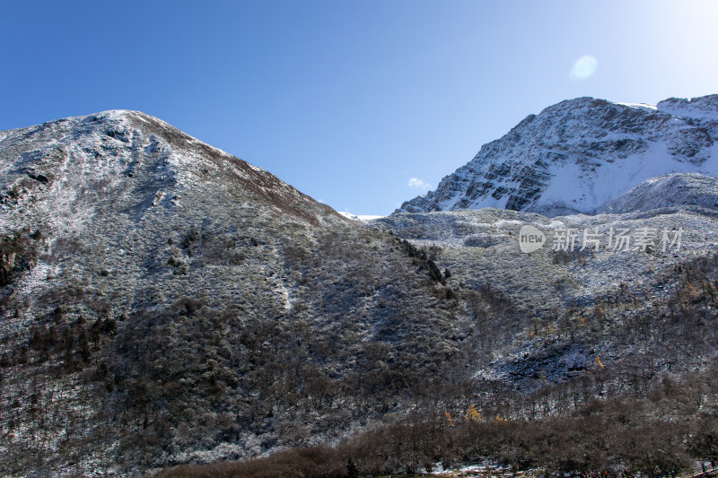 冬日雪山胜景