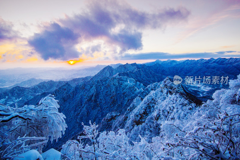 长城雪景