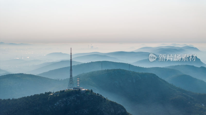 层峦叠嶂的山东枣庄石榴园景区