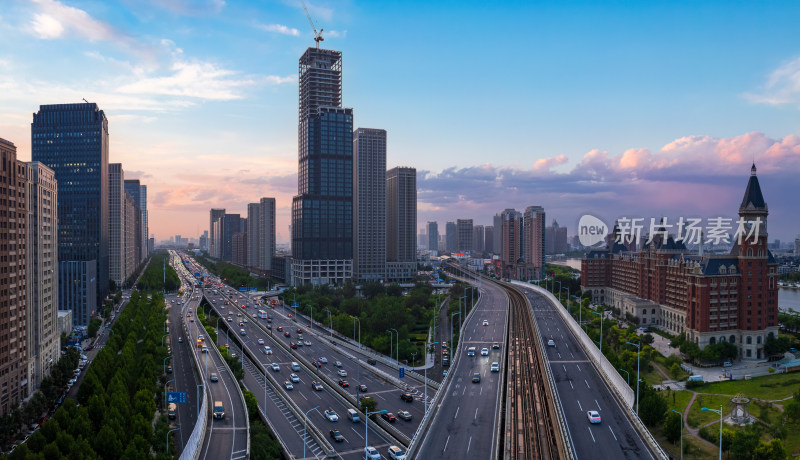 天津海河复兴门地铁站海津大桥城市交通风光