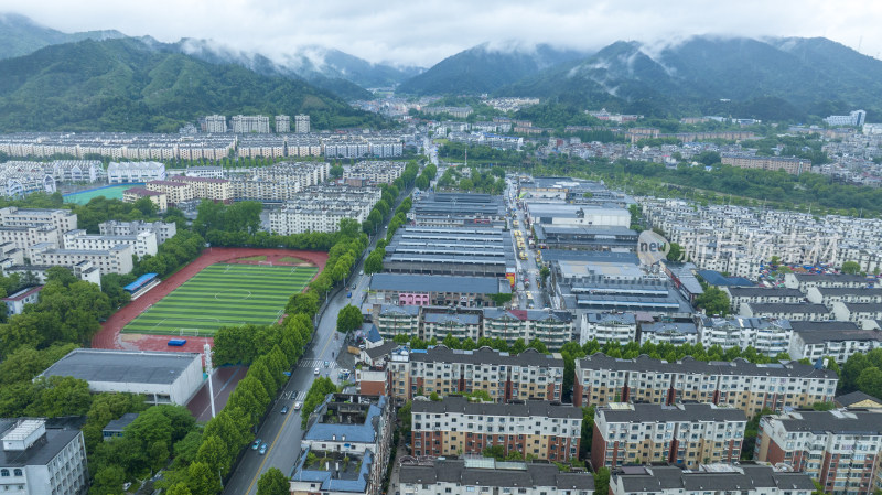 景德镇陶瓷学院