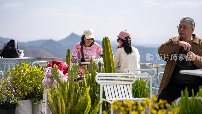 春节期间攀枝花市东华山山体体育公园综合