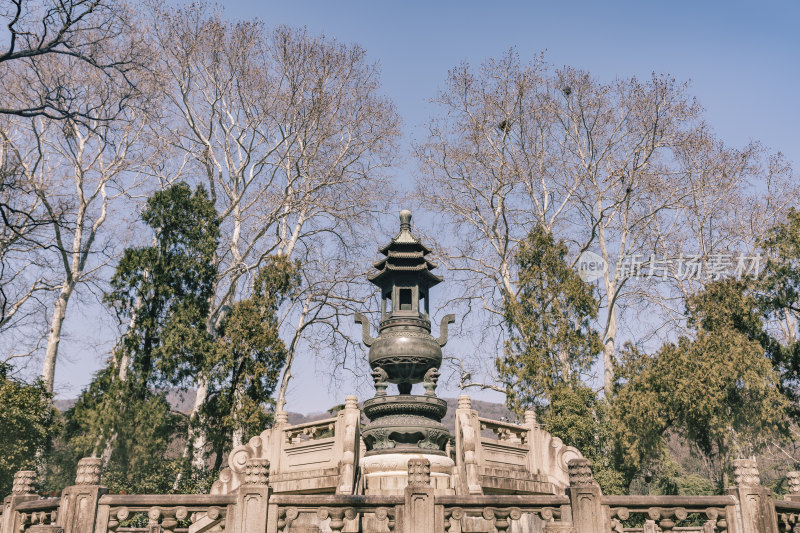 江苏南京中山陵景区景点-孝经鼎