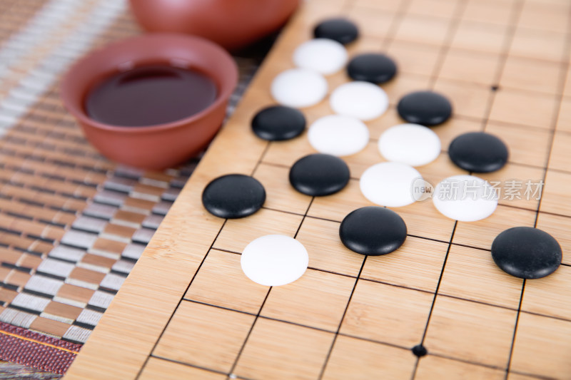 休闲饮茶下围棋