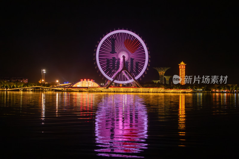 唐山惠丰湖唐山之光摩天轮夜景与湖光倒影