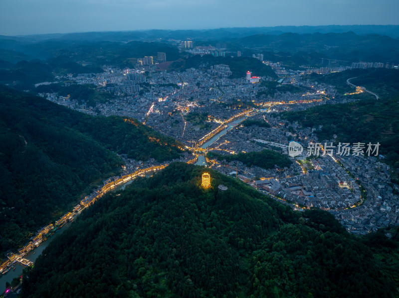 湖南湘西凤凰古城夜景