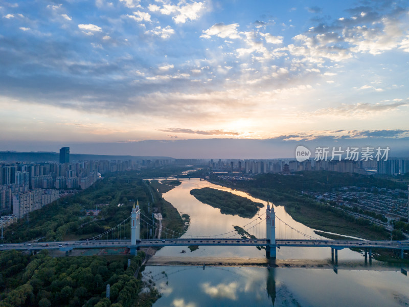 陕西宝鸡城市风光航拍图