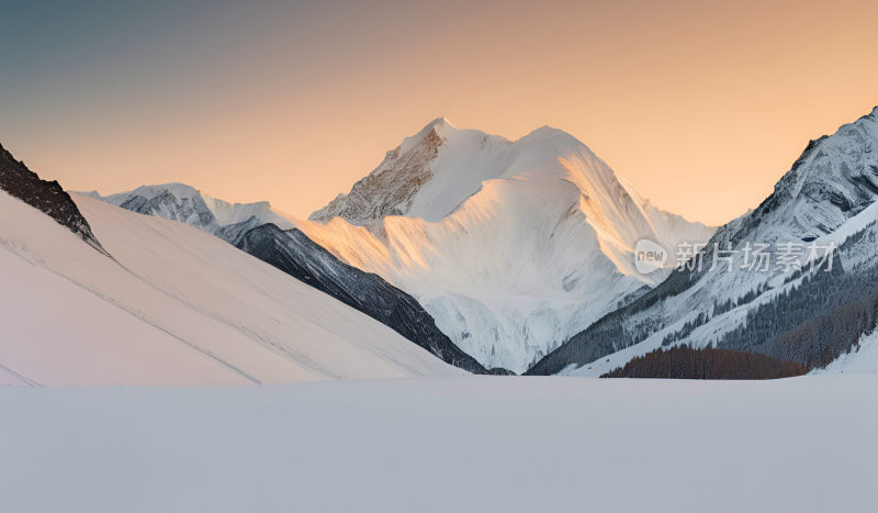 日照金山 雪山高原