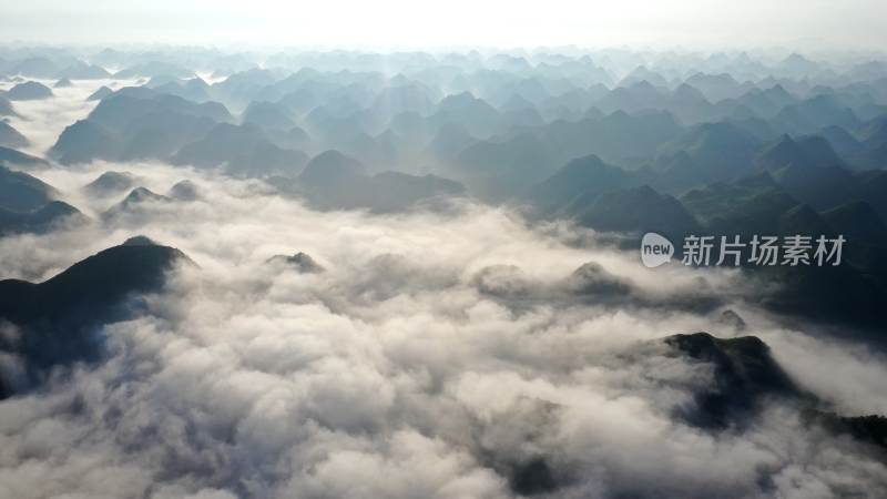 唯美山川意境连绵山脉 山峦叠嶂云雾缭绕