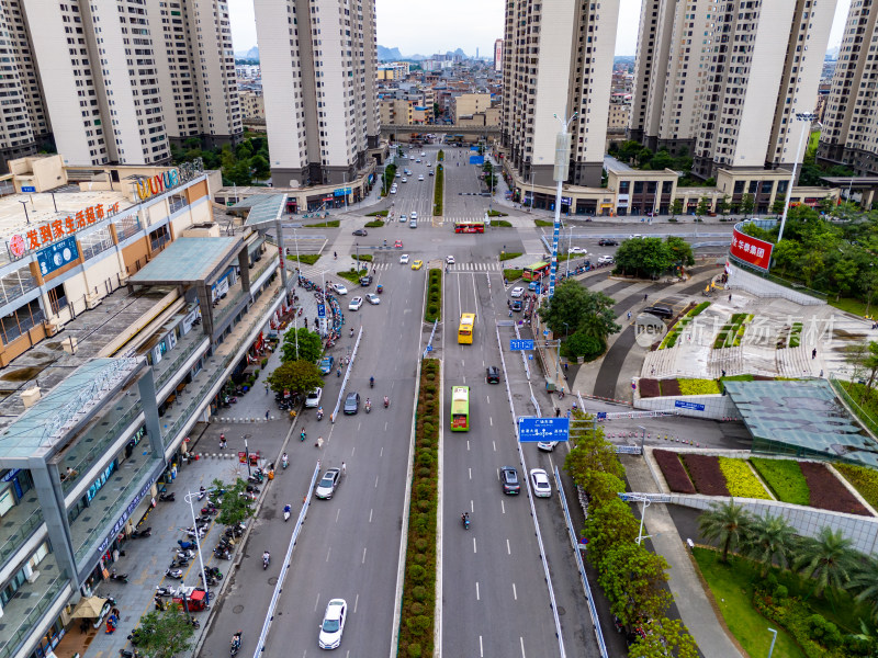 广西贵港城市风光交通航拍图