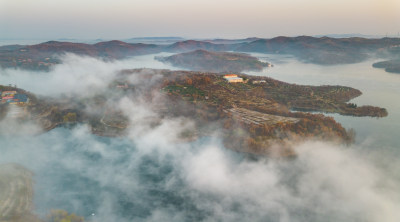 航拍视角山川云雾自然风景