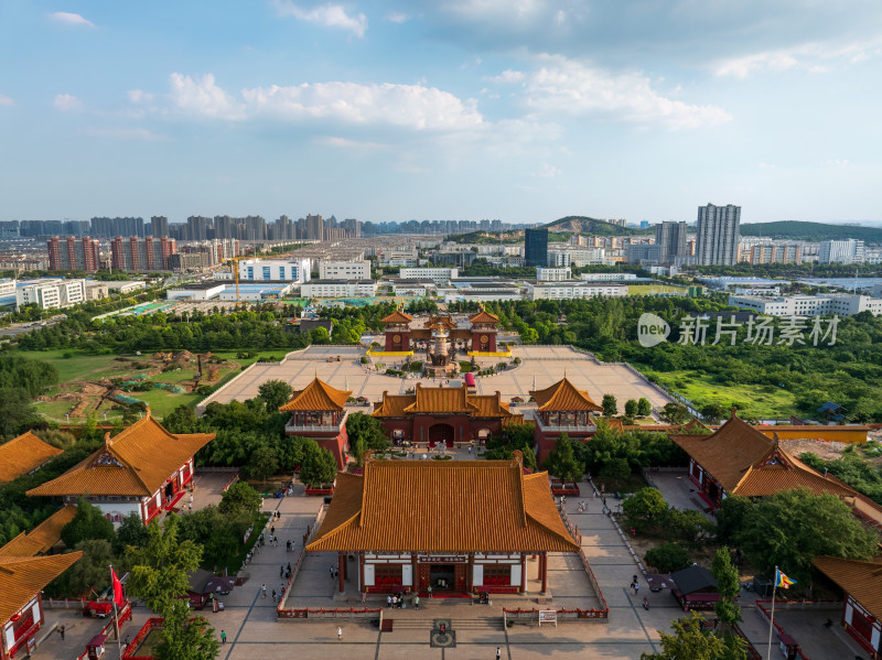 夏季白天航拍江苏徐州宝莲寺全景