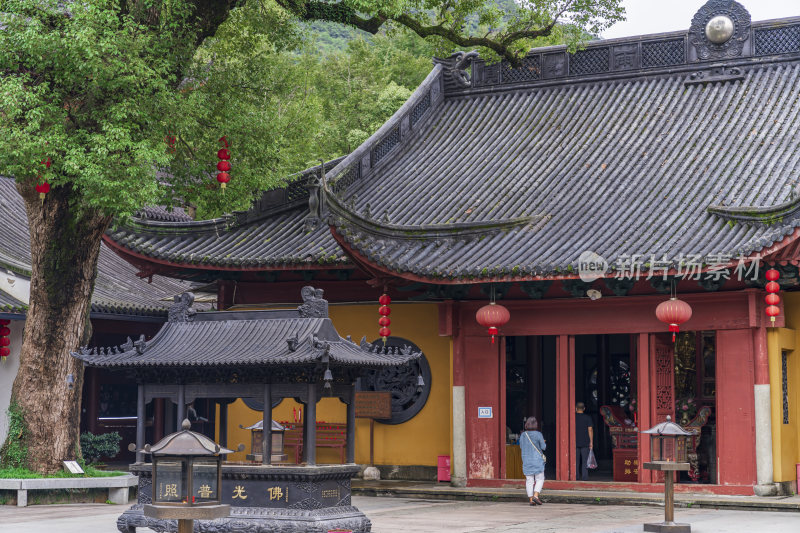 杭州西湖三天竺法镜寺古建筑风景