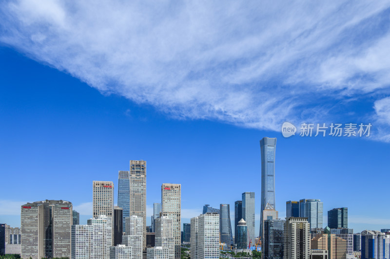 北京国贸CBD建筑群蓝天白云城市天际线