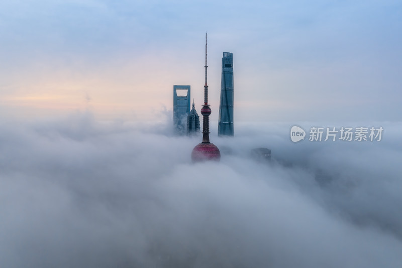 上海云雾 陆家嘴 东方明珠 上海建设发展