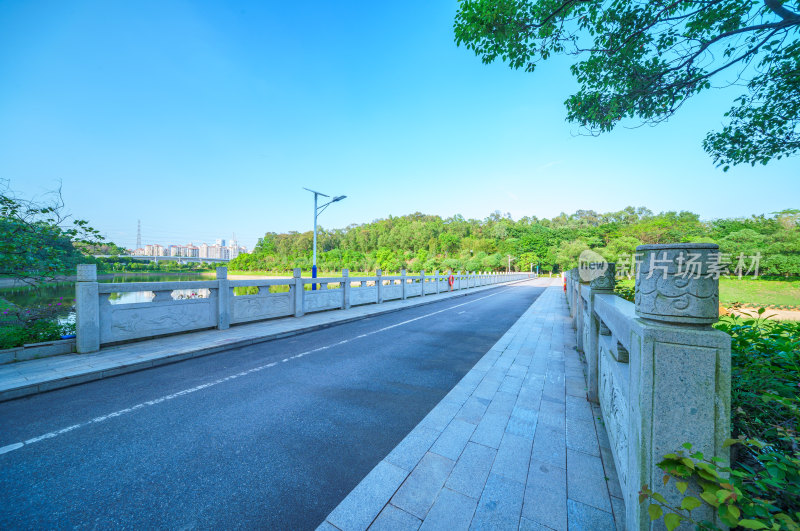 广州番禺金山湖文化公园桥梁公路景观