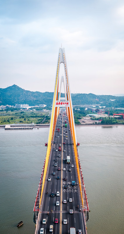 中国广东省汕头市礐石大桥