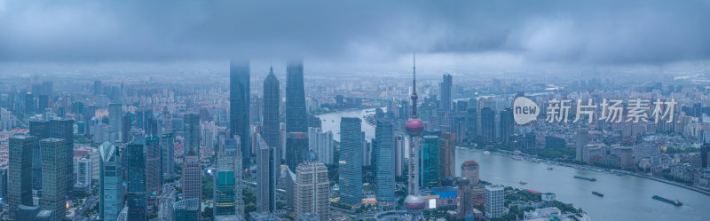 上海台风暴风雨来临前黑云压城航拍