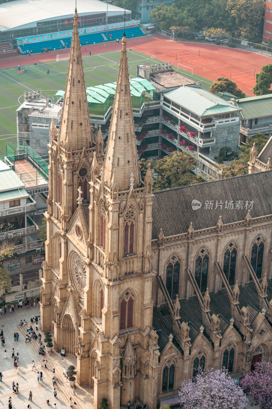 广东广州石室圣心大教堂日落时分建筑风光