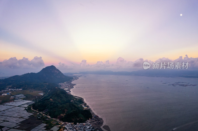 海上日落晚霞的福建霞浦沿海滩涂自然风光