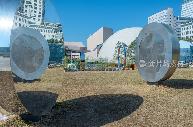 香港尖沙咀城市公园创意圆环圆形艺术装置