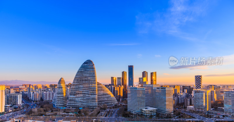 北京望京CBD商务区城市天际线早晨全景图