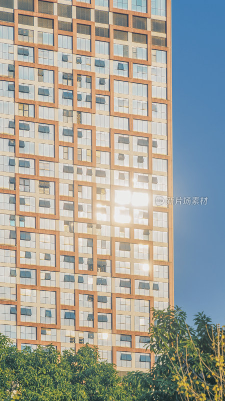 柳州城中区-建筑玻璃幕墙反射阳光