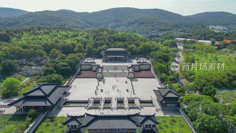 航拍江苏无锡三国水浒景区5A景区