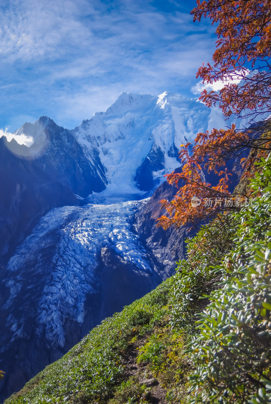 梅里雪山北破雪山自然风景