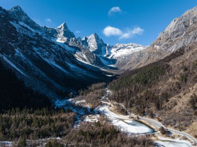 航拍冬天四川毕棚沟风景